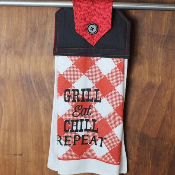 ""GRILL, EAT, CHILL, REPEAT" TOWEL CHECKERED RED WHITE BLACK HANDMADE HANGING - Picture 1 of 5